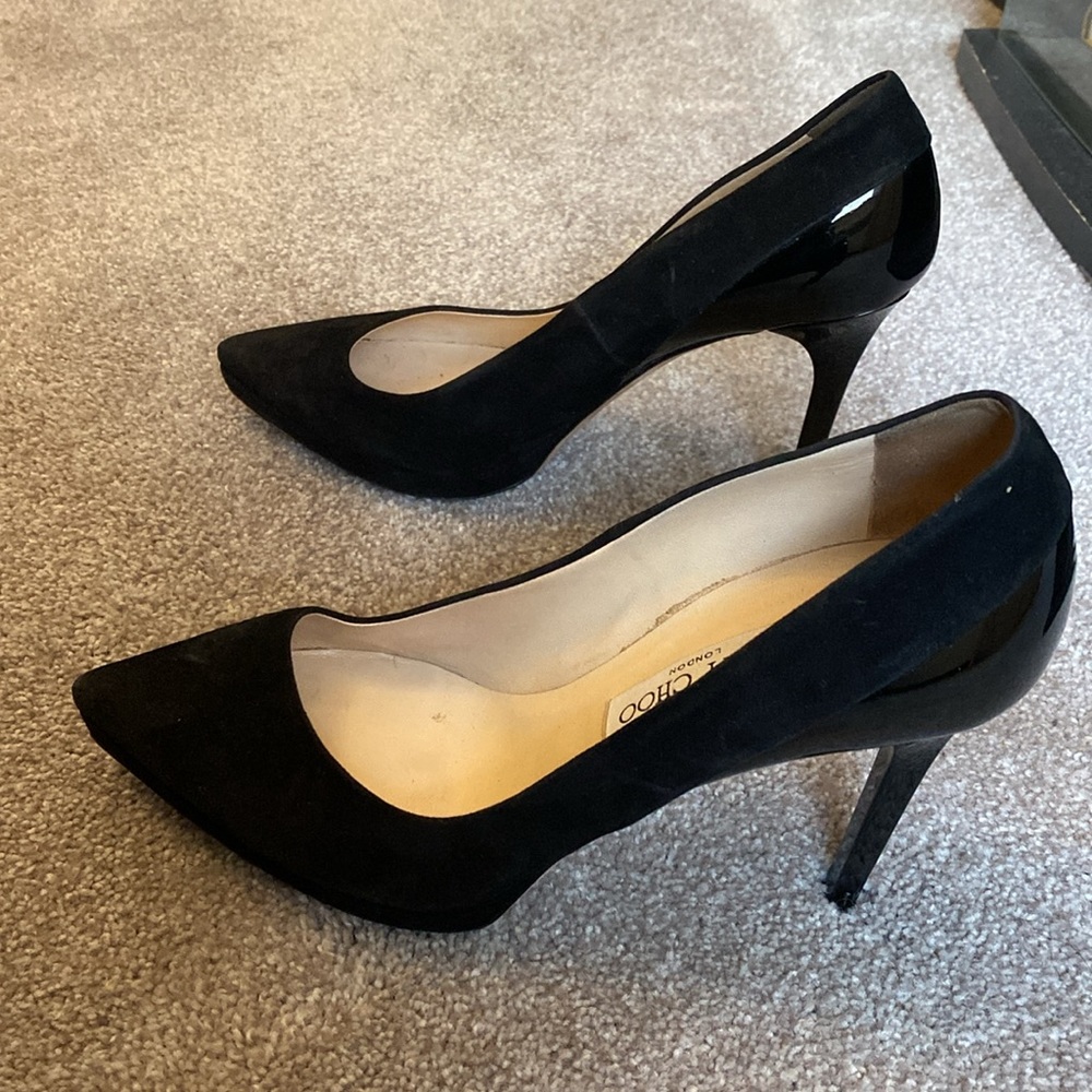 Jimmy Choo suede and patent leather closed toe heel - Picture 4 of 6